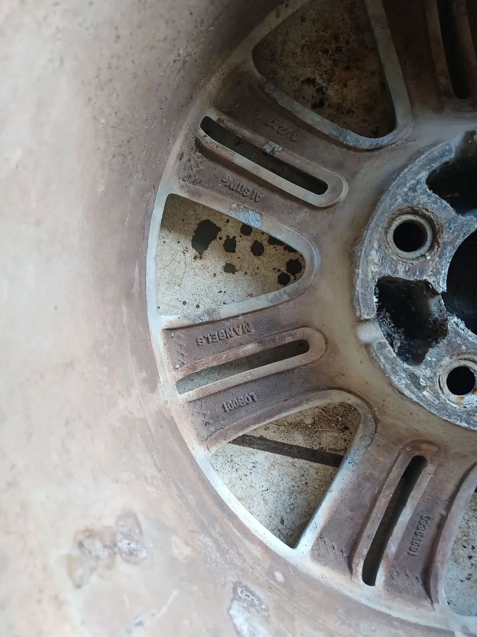 Roda solteira vectra  - Foto 4
