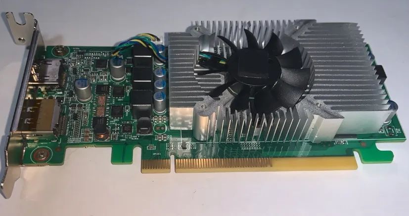 Placa de vídeo compacta em formato Low Profile (Perfil Baixo) - Foto 2