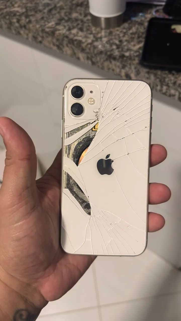 iPhone 11. 128 gigas (LEIA O ANÚNCIO ) - Foto 3