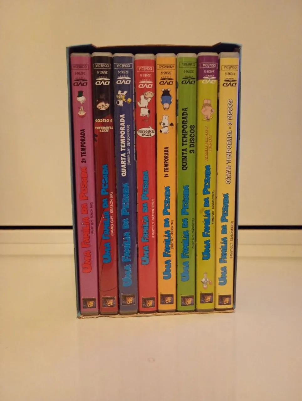 CAIXA BOX EM DVD UM FAMÍLIA DA PESADA - Foto 3