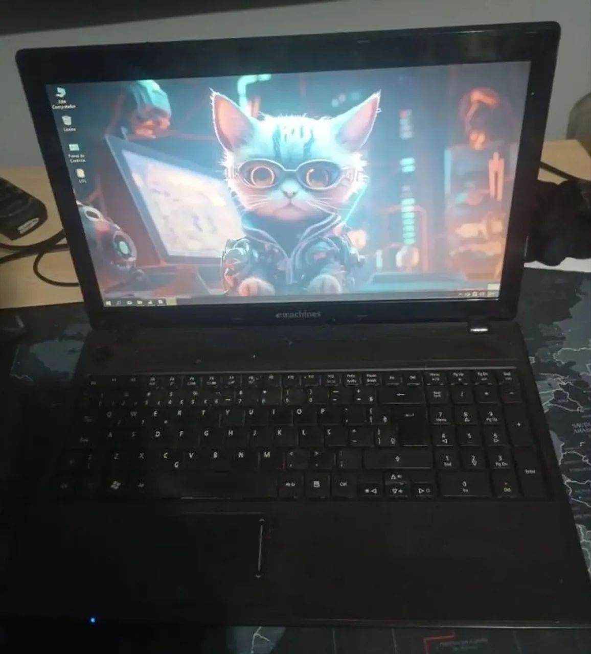 Notebook funcionando tudo , bem rápido 