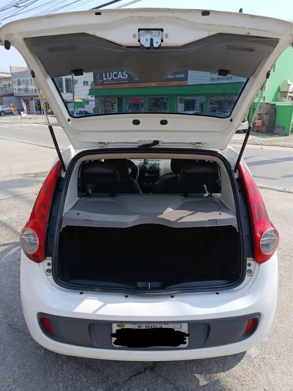 Fiat Palio Attractive 1.0 EVO Fire Flex 8V 5P 2015 - Foto 2
