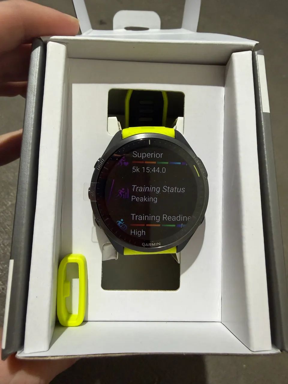 Vendo Garmin Forerunner 965
