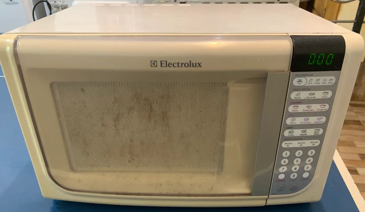 Vendo Microondas Eletrolux  - Foto 2