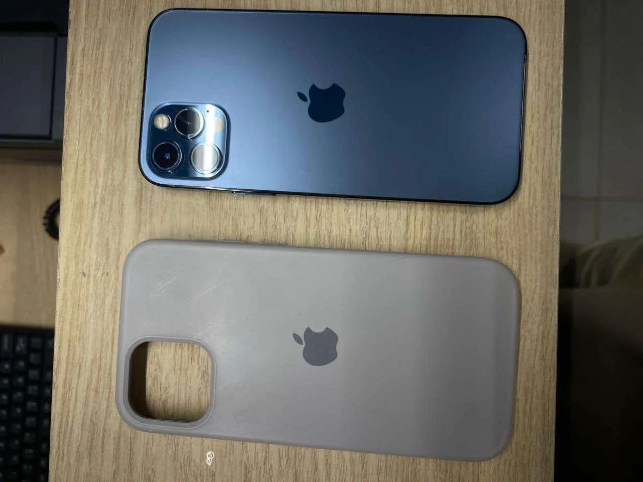 iPhone 12 Pro 256 - Foto 2