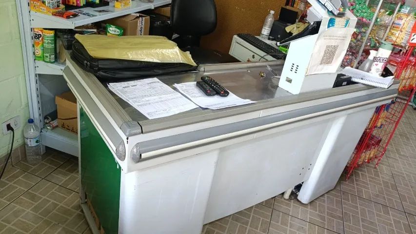 Gôndolas e Checkouts para Mercado em excelente estado  - Foto 5