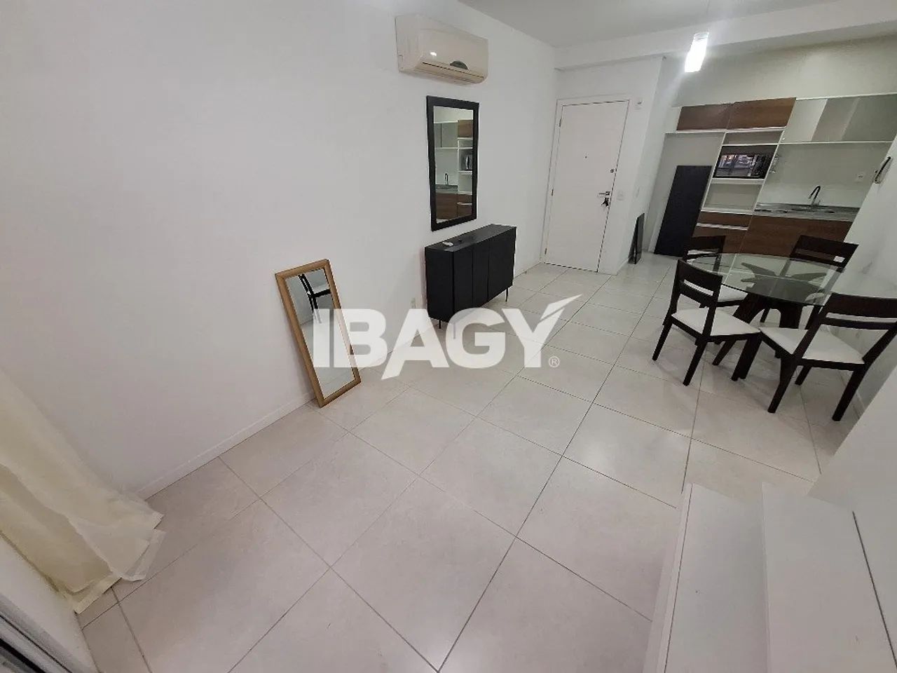 Excelente Apartamento 2 dormitório(s) em Barreiros - São José - Foto 3