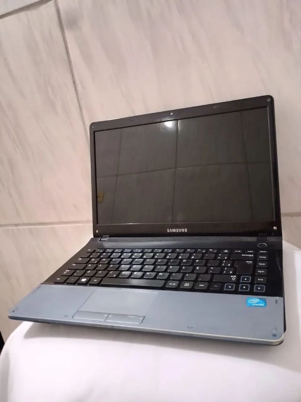 Notebook Samsung com 8gb de memória RAM/SSD e bateria boa  - Foto 2