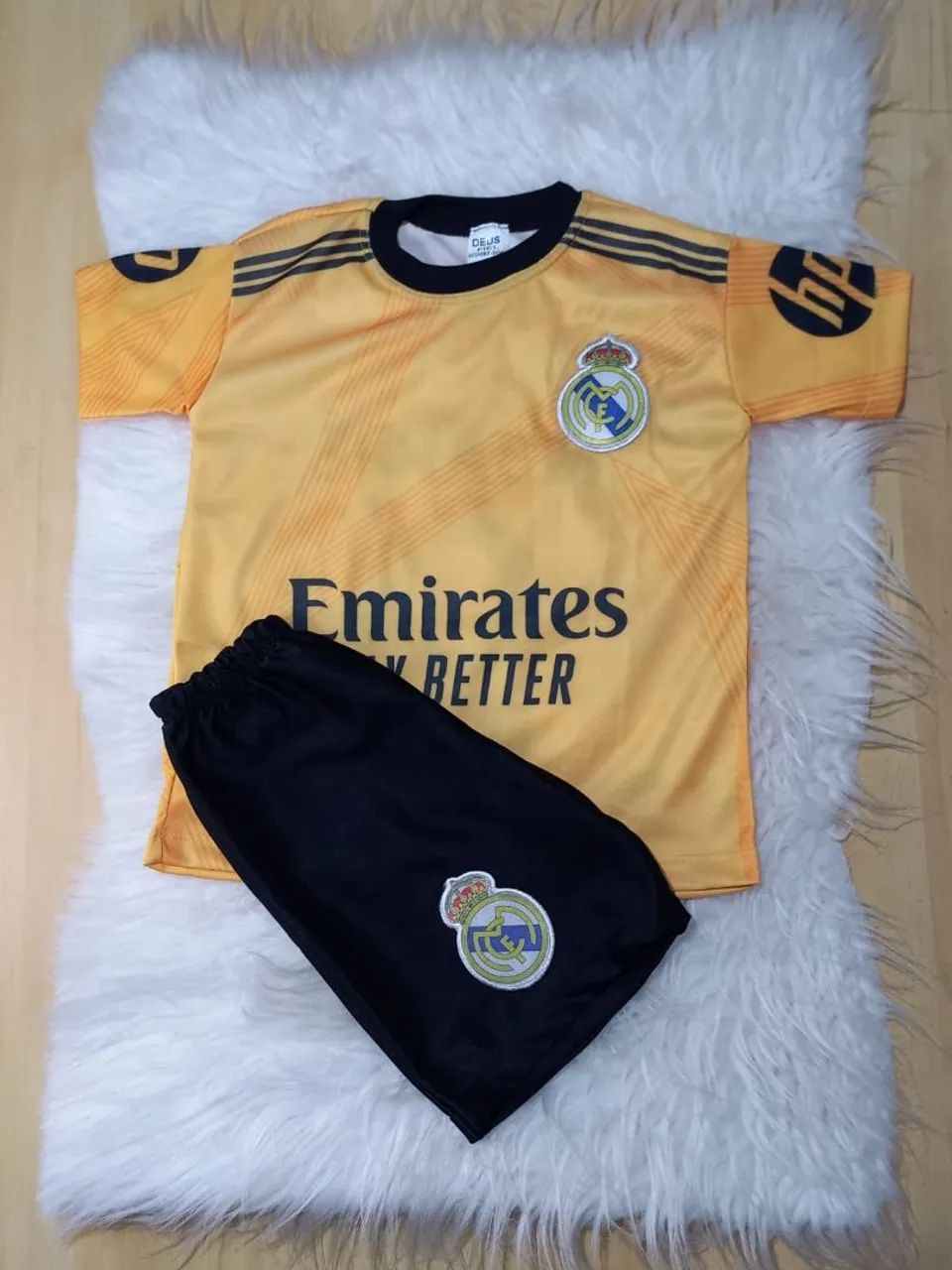 Conjunto Infantil do Real Madrid  - Foto 3