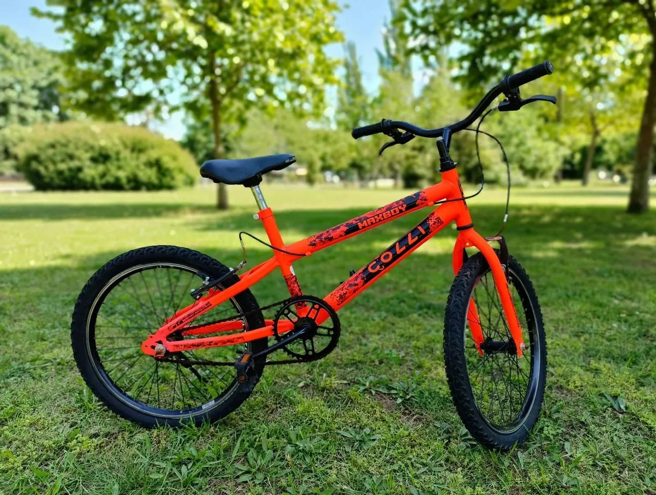 Bicicleta infantil IMPECÁVEL  - Foto 4