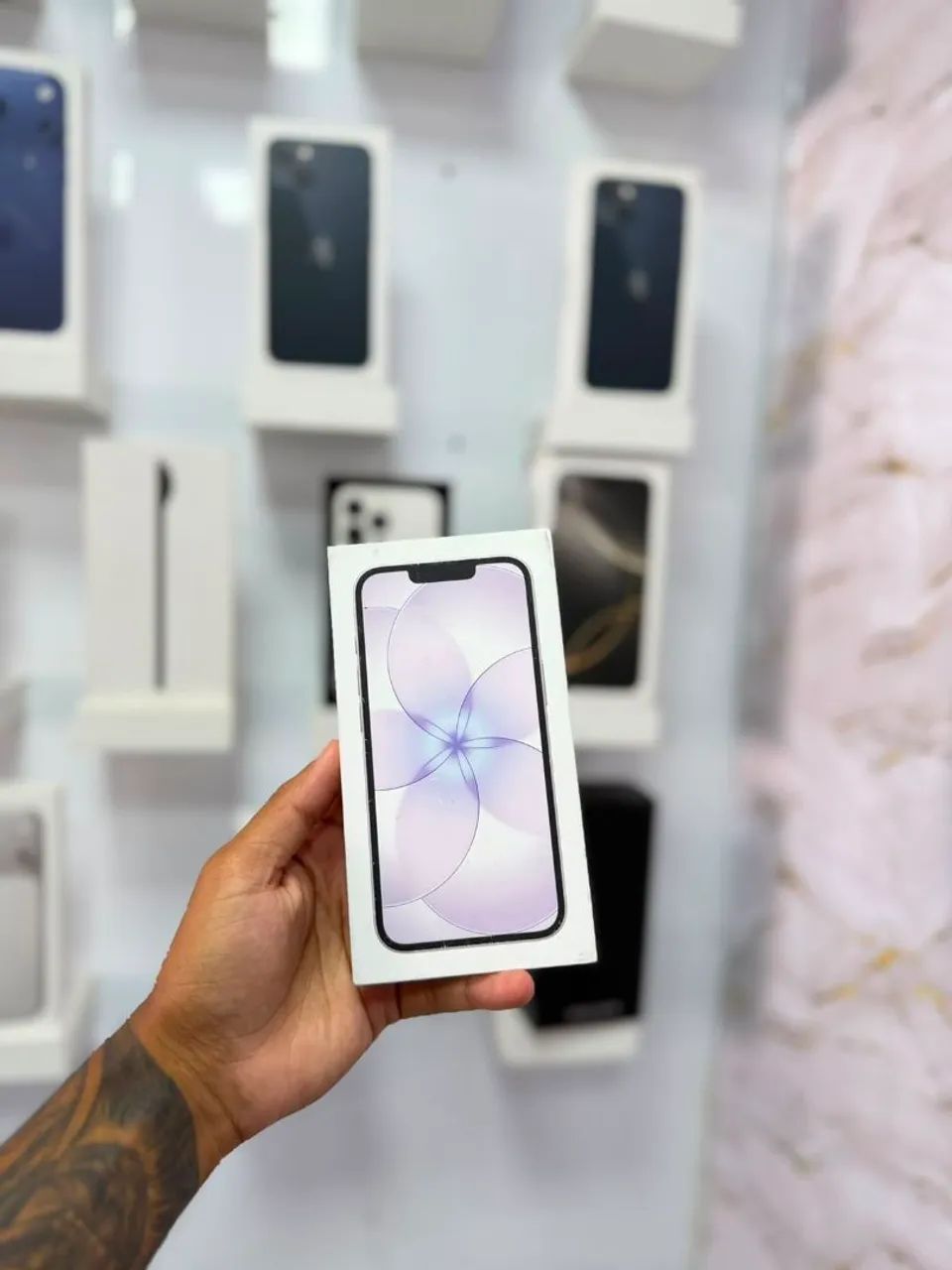 IPHONE 17e 512GB<br>R$ 4.799