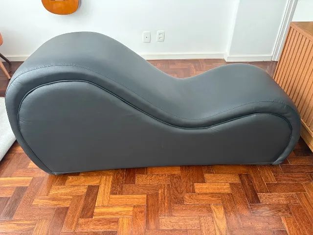 Poltrona Tantra Divã Erótico Recamier Corino Facto Preto
