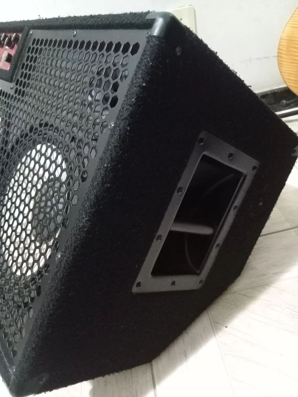 Combo ashdonw c210t.....300 watts - Foto 4
