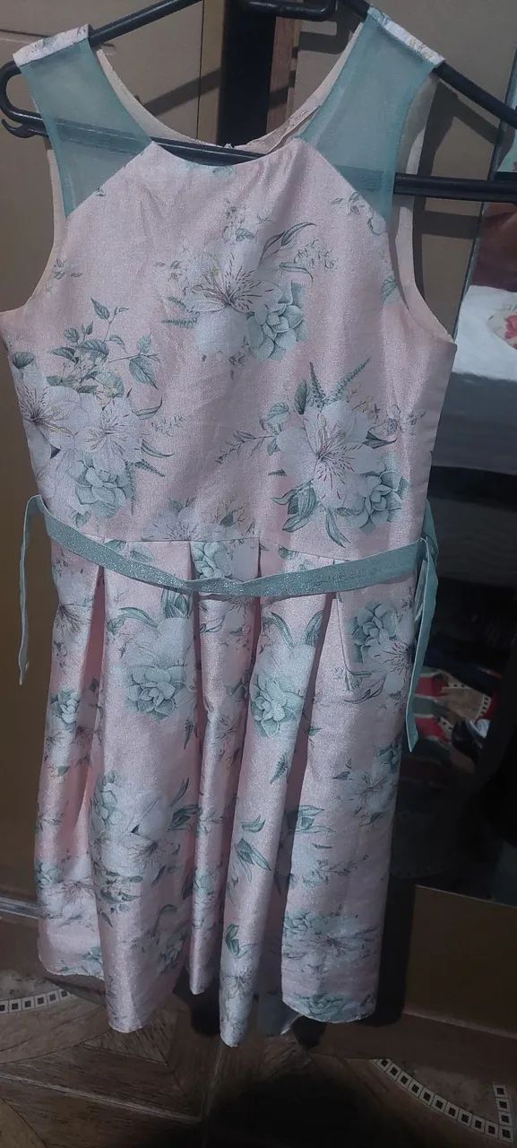 Vestidos bem conservados  - Foto 5