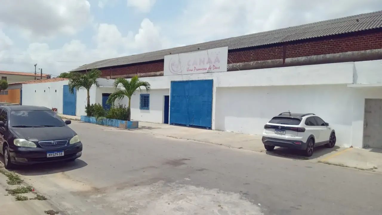 Galpão para aluguel em Dom Lustosa - Fortaleza - CE