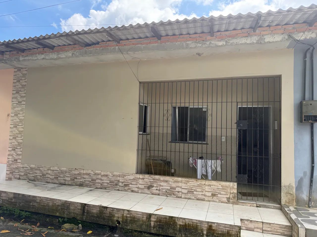 VENDO EXCELENTE CASA NO SIDERAL - Foto 2