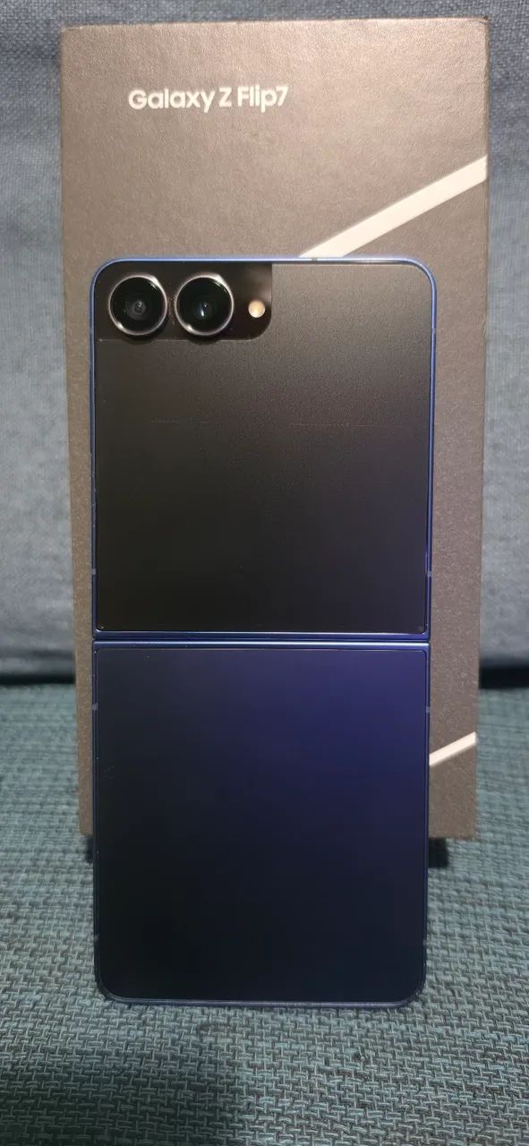 GALAXY Z FLIP 7  - Foto 4