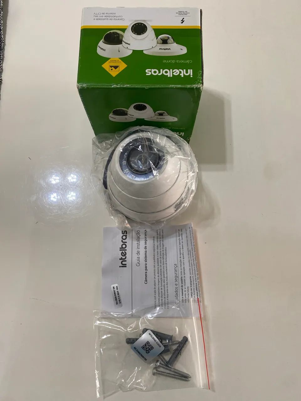 Câmera nova na caixa Intelbras VHD3220 Dome c/ Áudio - Foto 3