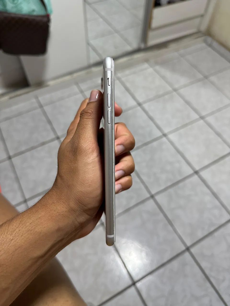 IPHONE 8 PLUS - IMPECÁVEL  - Foto 2