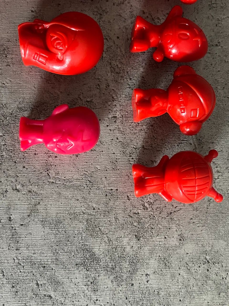 Gogos Crazy Bones vermelhos - Foto 3