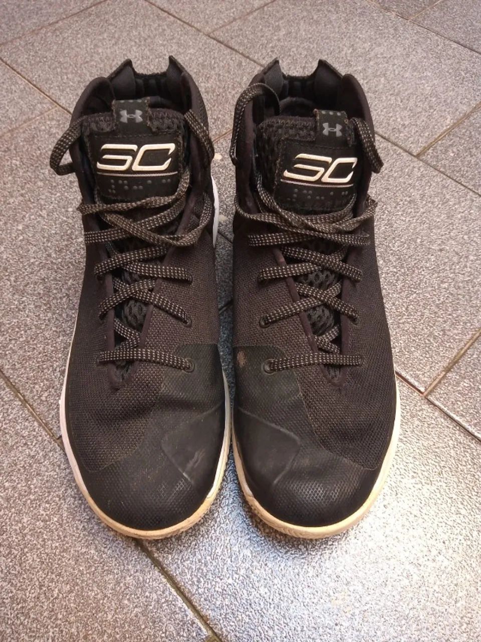Tênis Under Armour Stephen Curry (SC) 41/42 (Numero 10 EUA) - Original