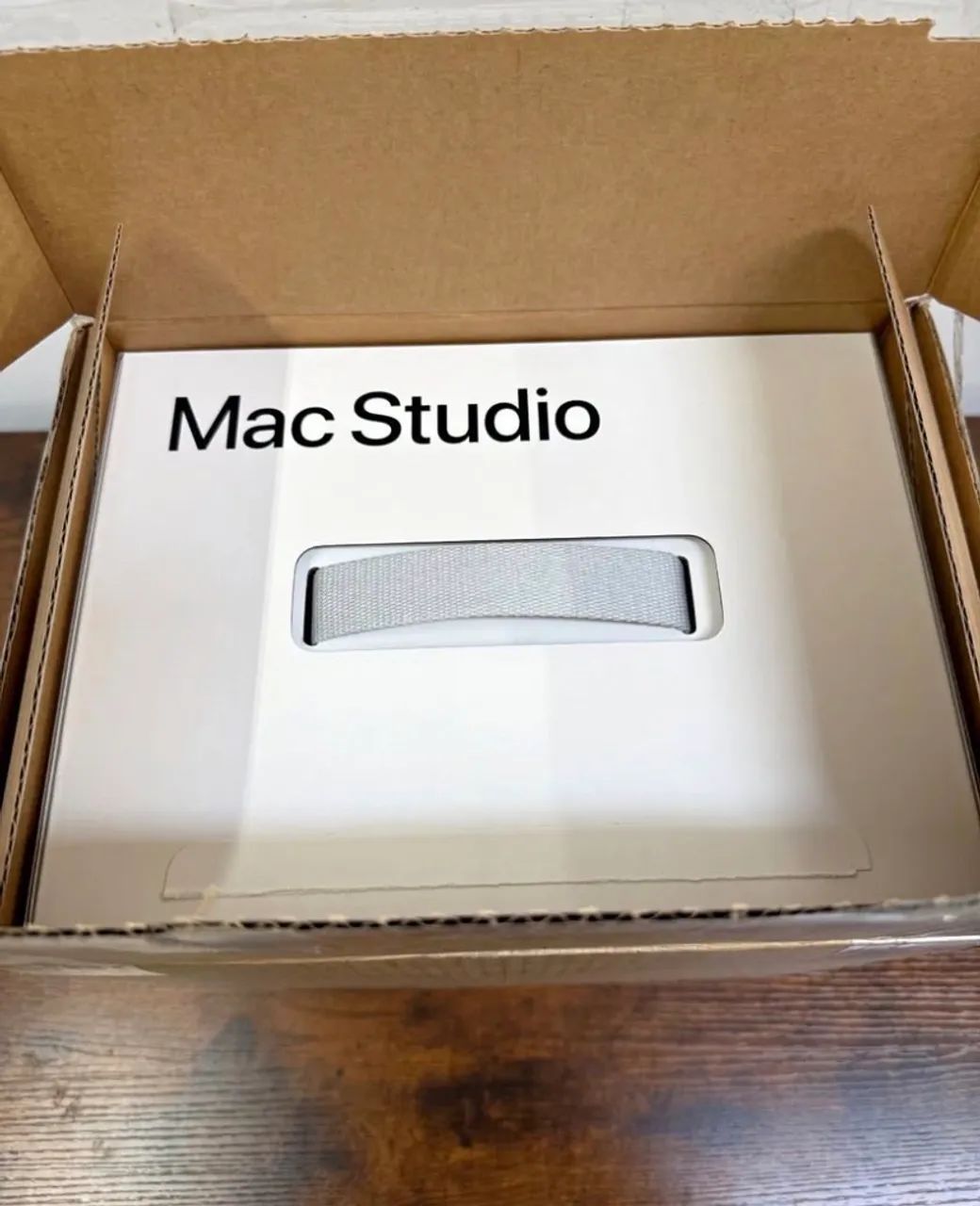 Mac Studio m3 ultra / 96 GB / 1 TB SSD 