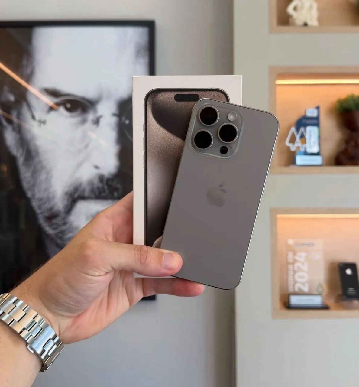 iPhone 15 pro 256Gb