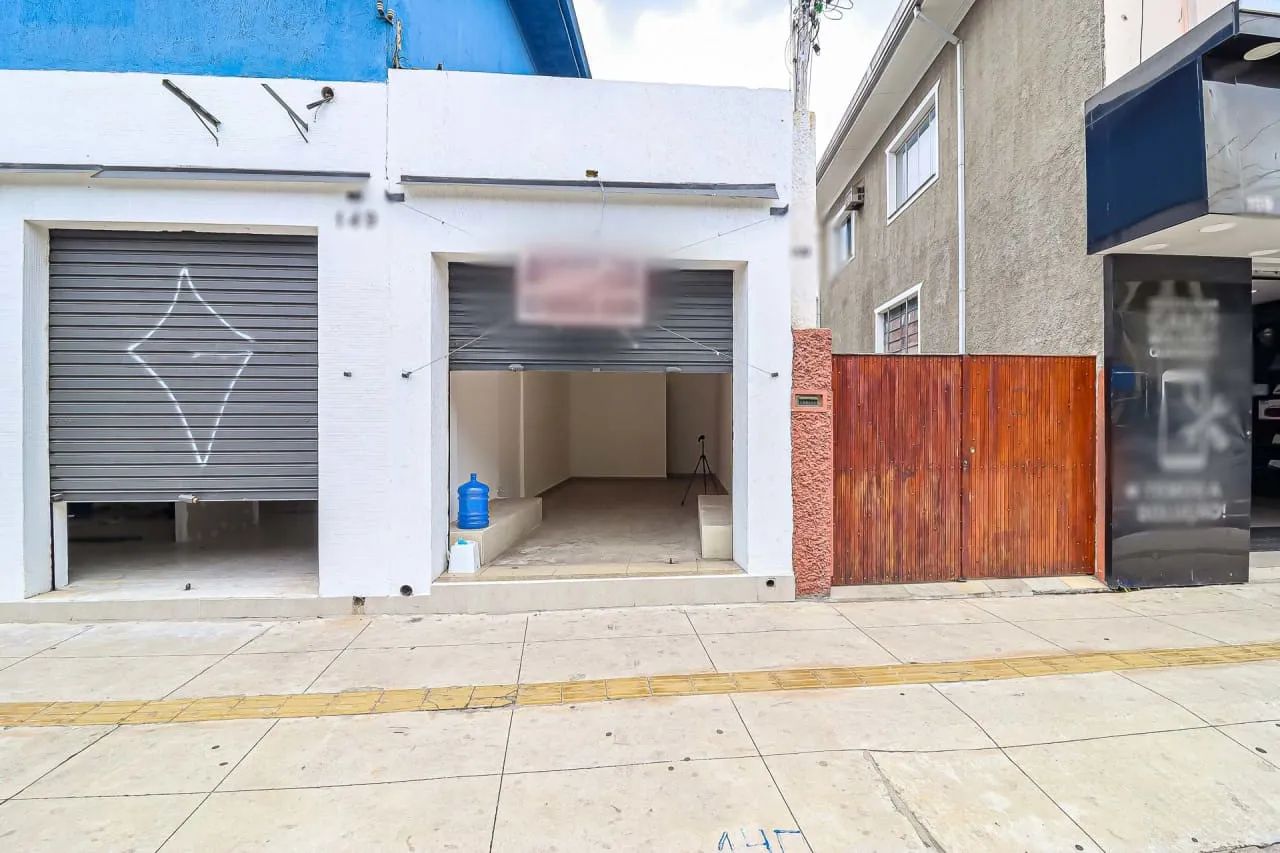 Loja na Avenida de Pinedo, 137 - Loja 2  40 m²