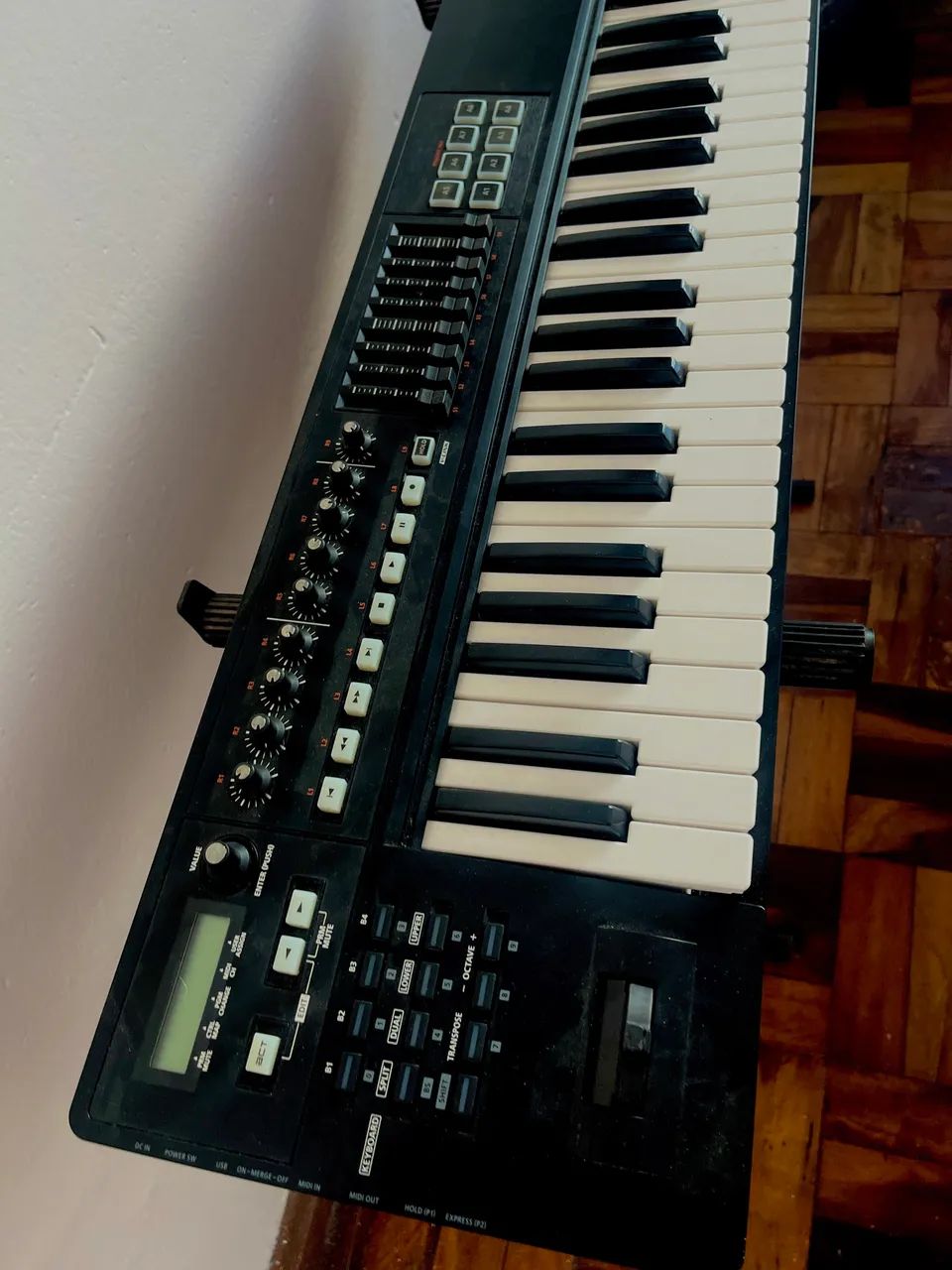 controlador Roland A-800pro - Foto 5