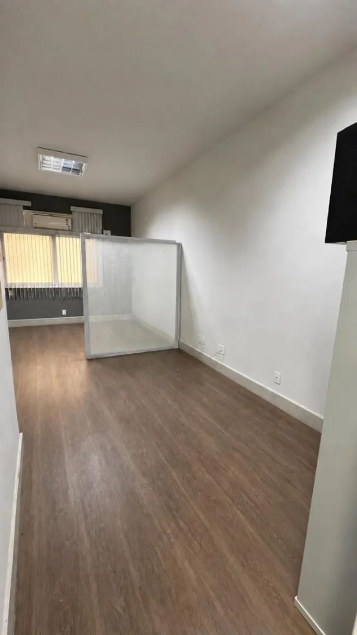 Sala comercial no Centro de Cachoeiro de Itapemirim - ES