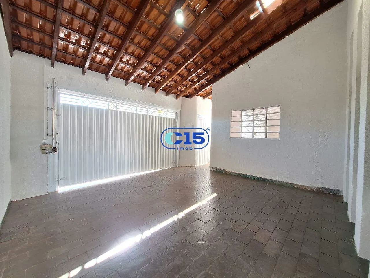 CASA À VENDA  ESPAÇO, LAZER E EDÍCULA INDEPENDENTE - Foto 2