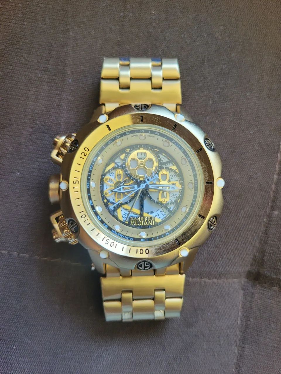 VENDO RELOGIO INVICTA.
