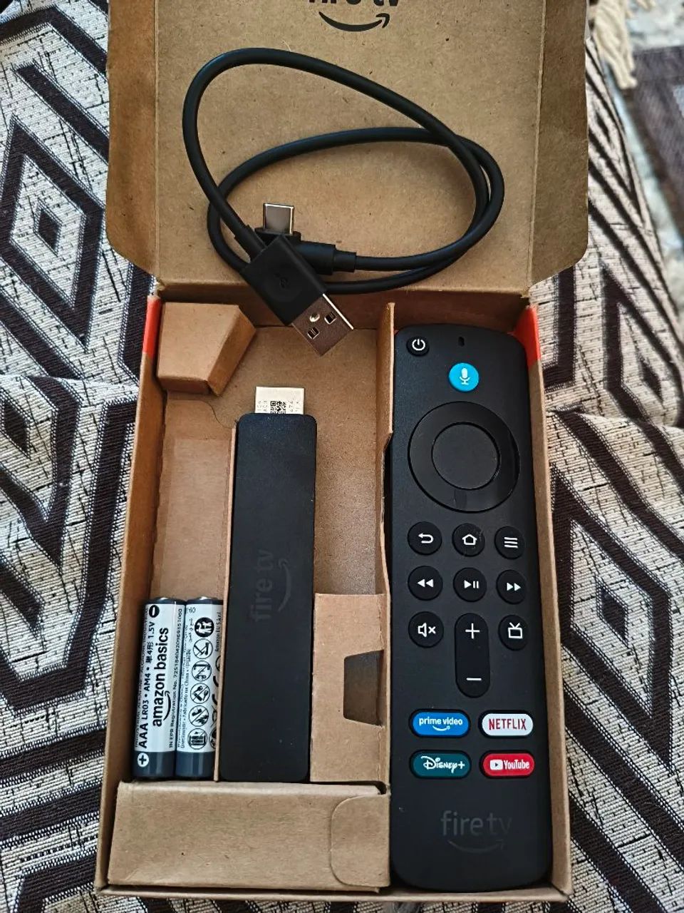 Novo Amazon Fire Stick - TV FULLHD 3° geração
