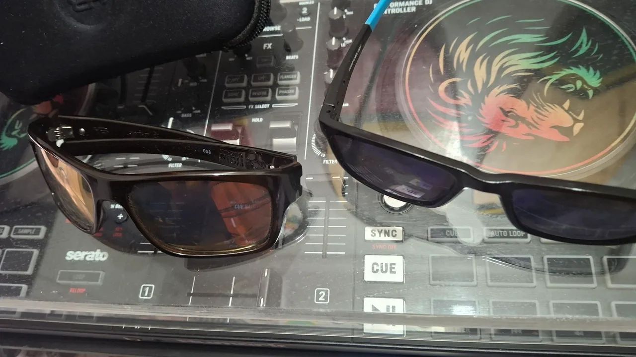 2. Oculos de sol surf