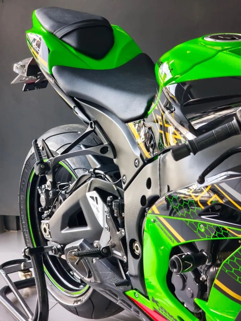 KAWASAKI ZX 10R  - Foto 5