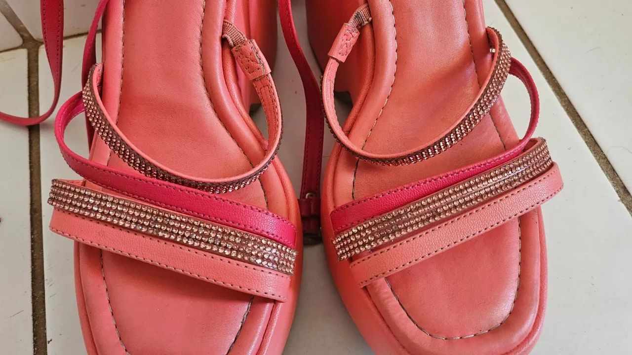 Sandália plataforma moleca rosa - Foto 3