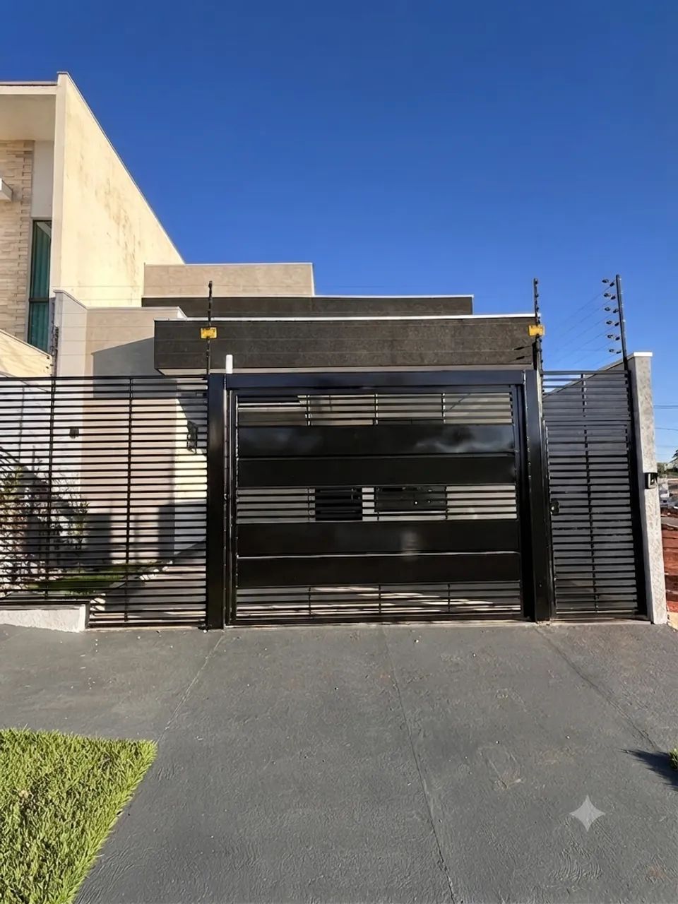 Casa à venda em Maringá, Jardim Petrópolis, com 2 quartos, com 110 m² - Foto 3