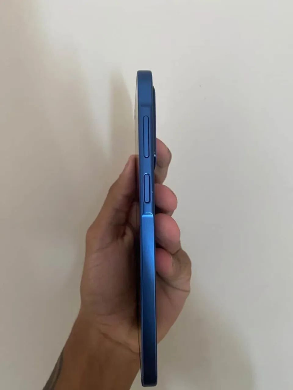 Celular semi novo um mês de uso ,Samsung A17 128gb 4 gb de ram  - Foto 2