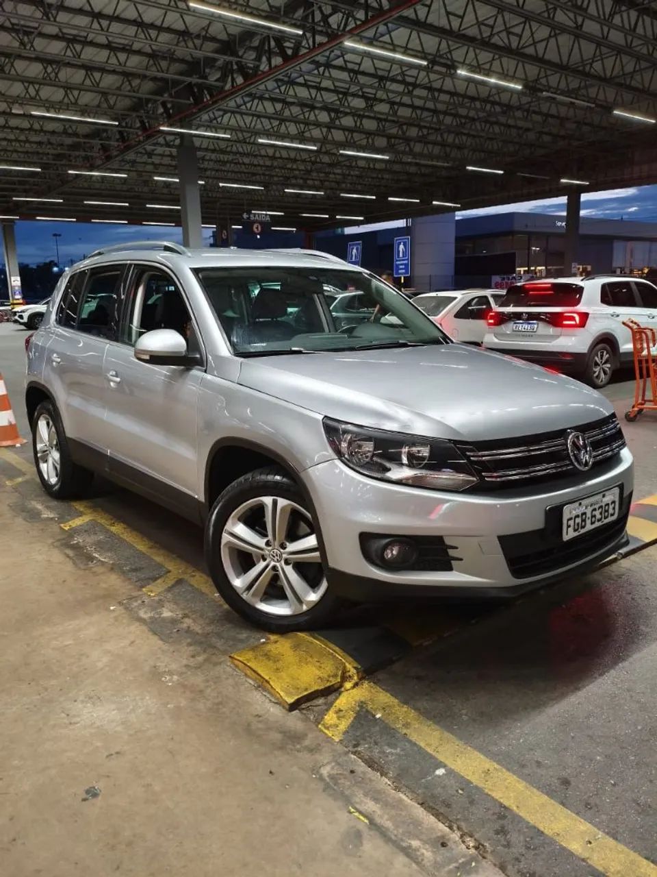 Volkswagen Tiguan 2.0 TSI 16V 200CV TIPTRONIC 5P 2012