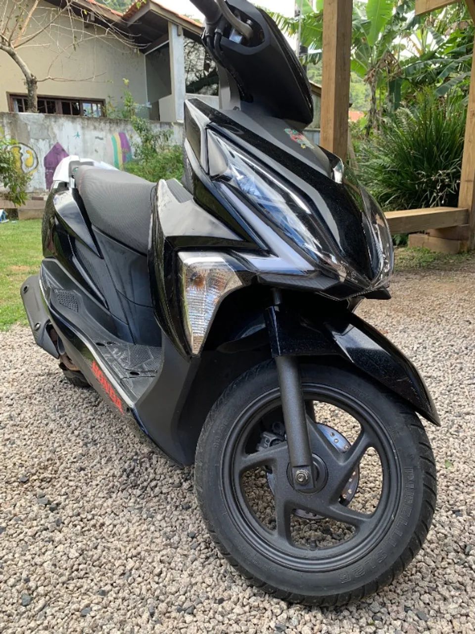 Honda Elite muito boa