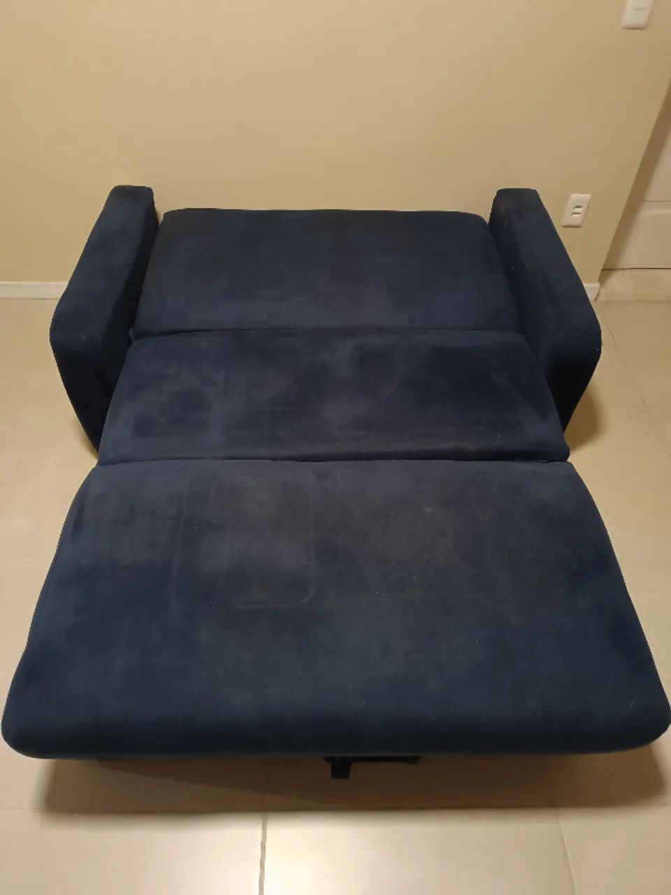 Sofá cama de casal com baú - Foto 2