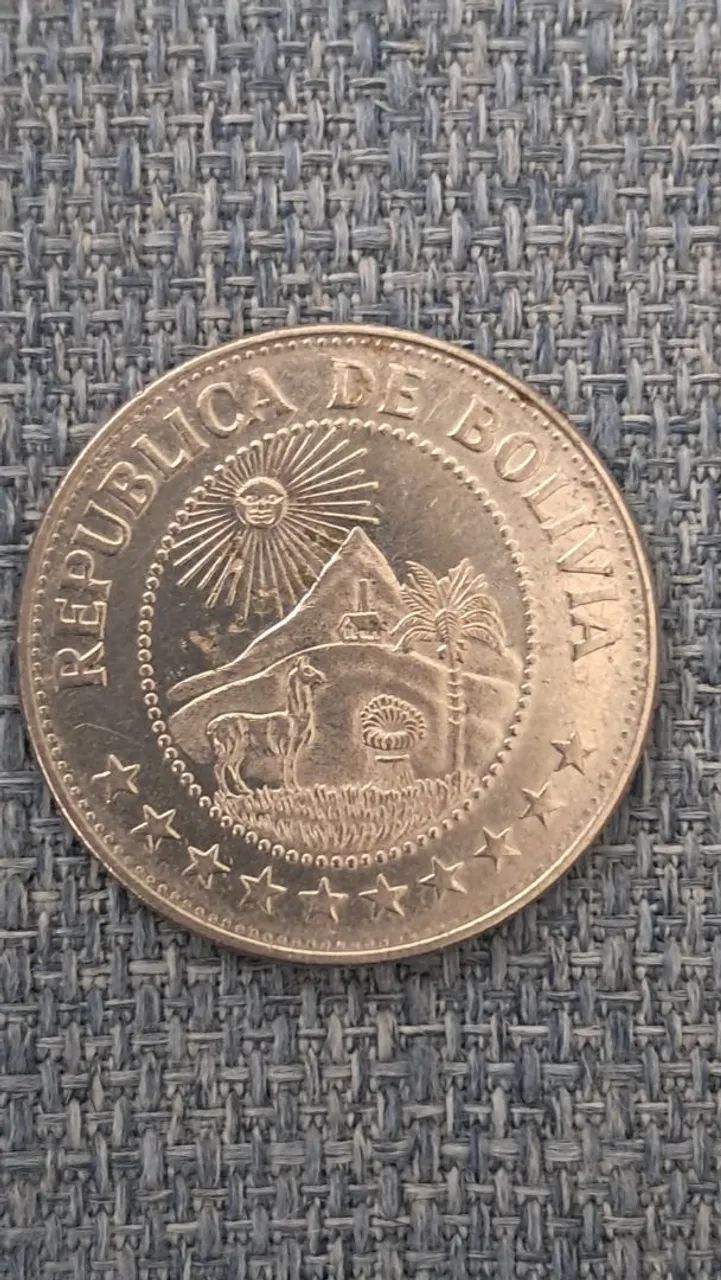 Moeda 1 Peso - Bolívia (1972) - Foto 3