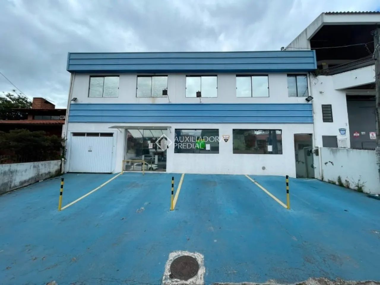 Casa comercial no Jardim Atlântico - Florianópolis