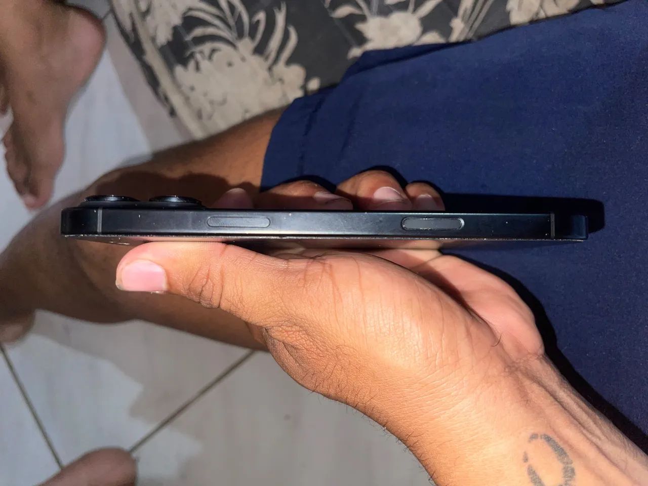iPhone 16 pro max  - Foto 4
