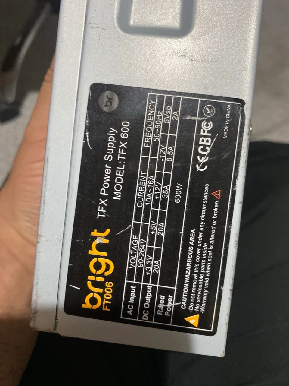 Fonte Slim TFX Bright FT006 600W para PC - Foto 2