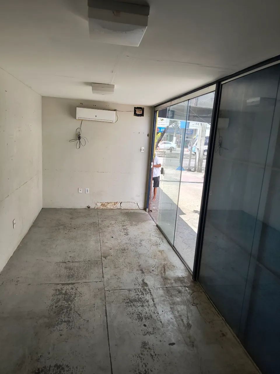 Vendo contêiner de 20 pés  - Foto 2