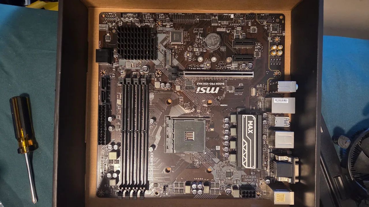 Placa Mãe MSI b450m pro vdh-max - Foto 2