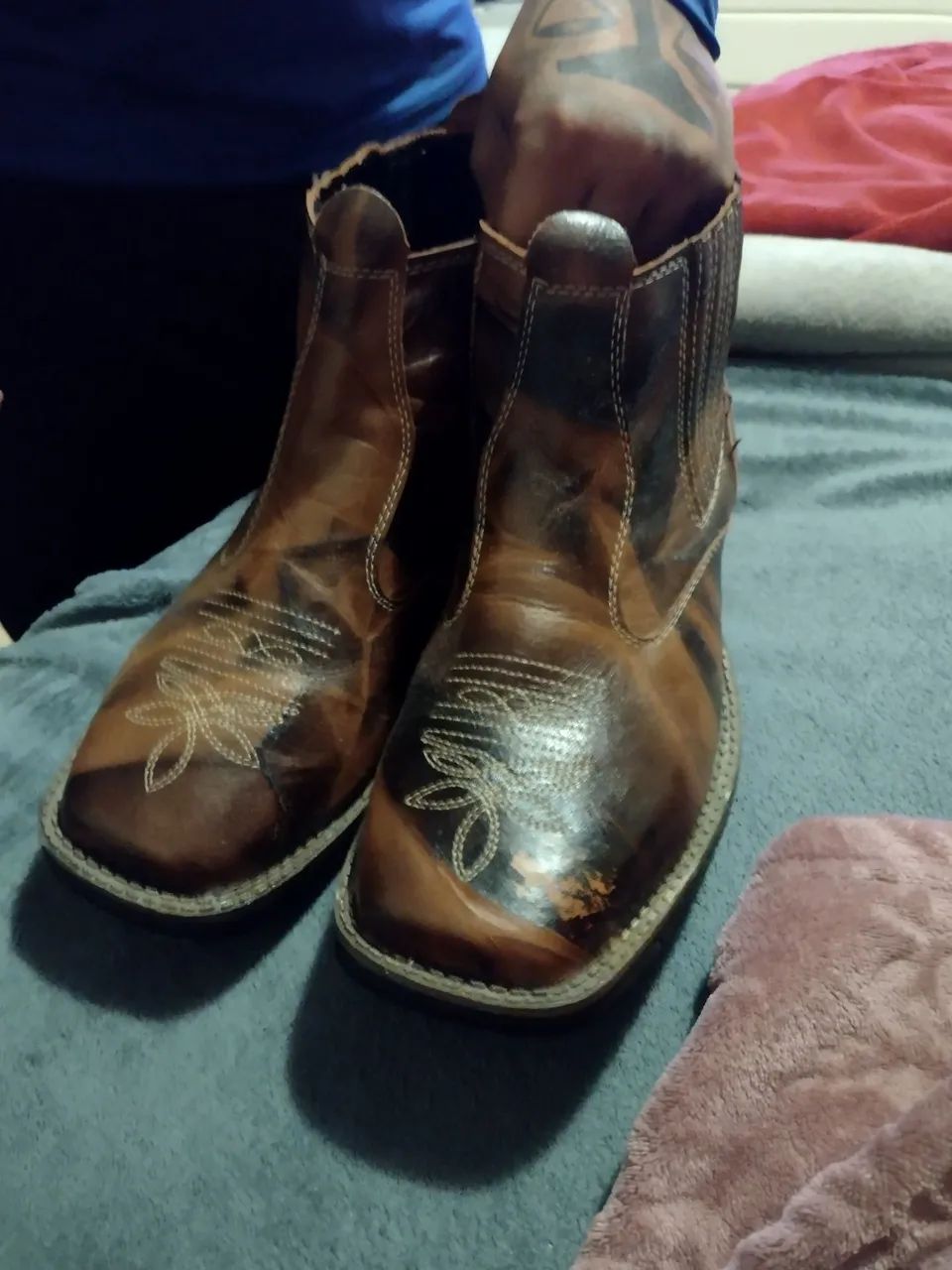 Bota couro legítimo 