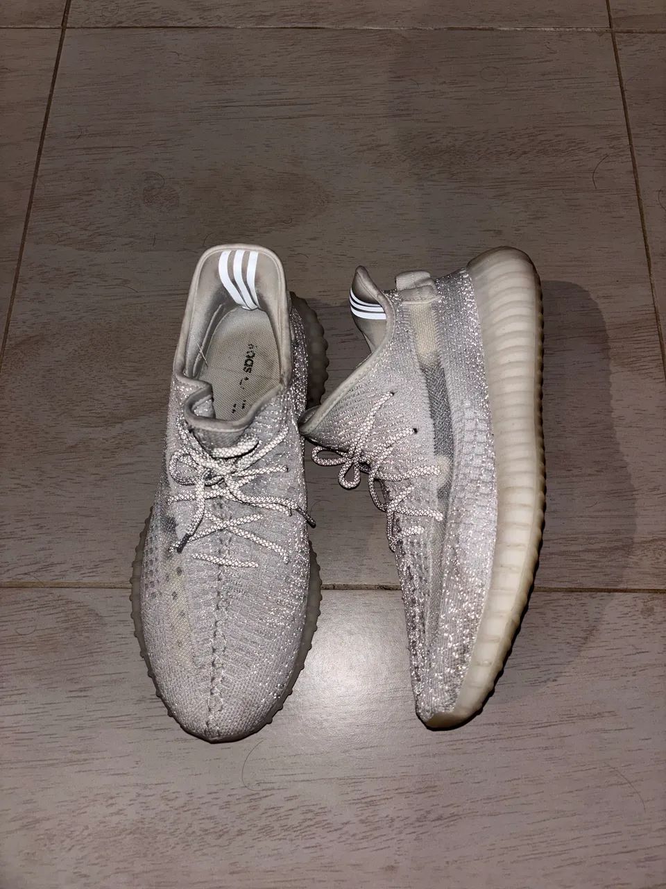 Yeezy 350 branco 