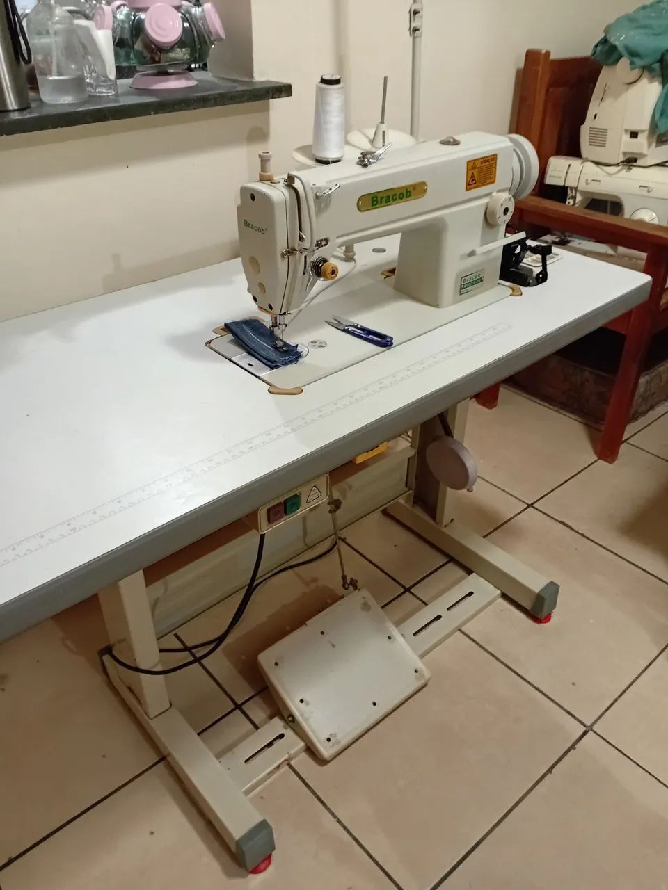 Vende-se máquina recta industrial  - Foto 2